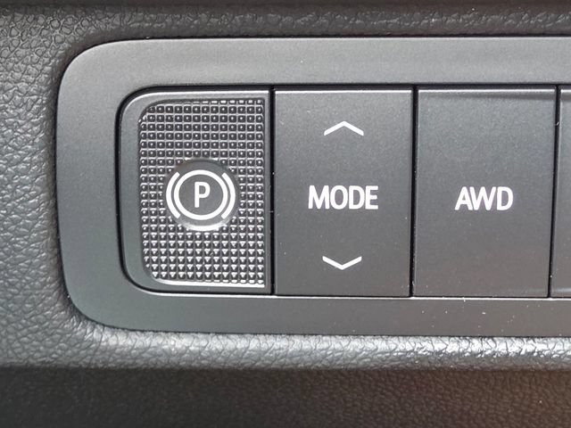 New 2027 Chevrolet Traverse RS w/ LPO, Floor Liner Package AWD/4WD image 29