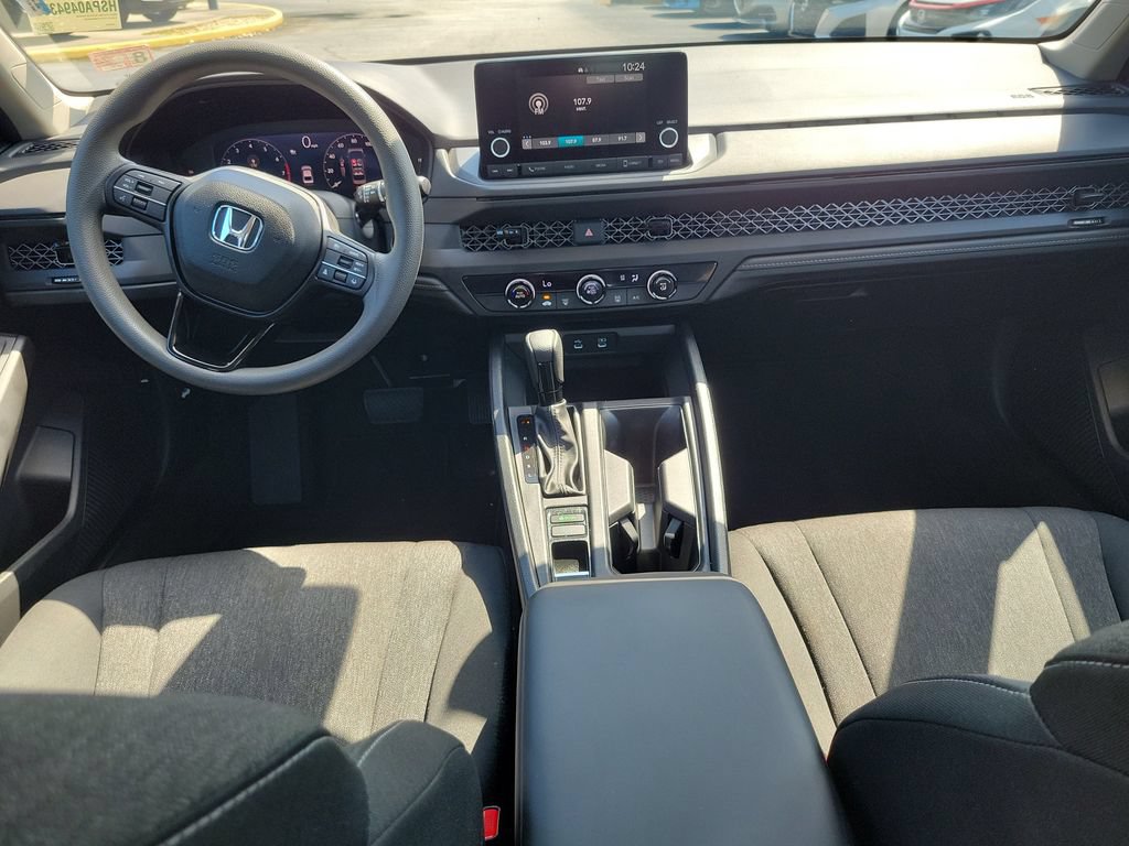 Used 2023 Honda Accord LX image 15