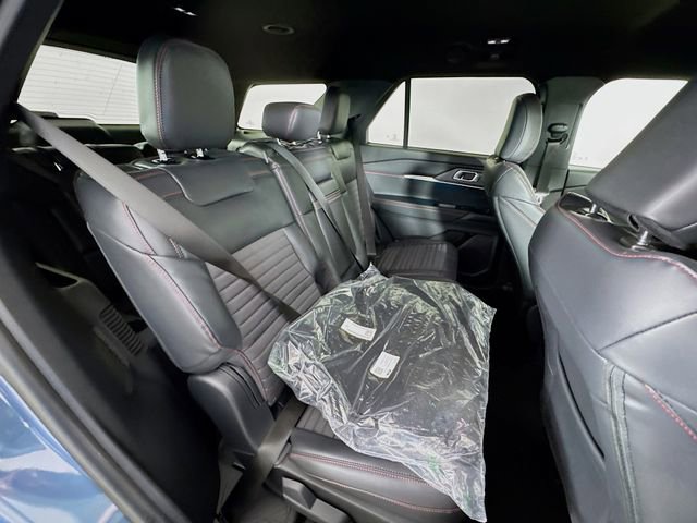New 2026 Ford Explorer ST-Line w/ ST-Line Street Pack image 29