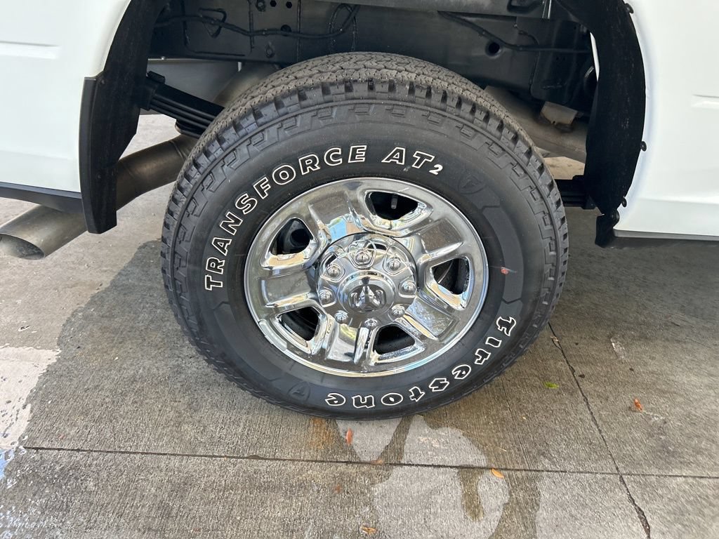 Used 2025 RAM 3500 Tradesman w/ Chrome Appearance Group AWD/4WD image 24