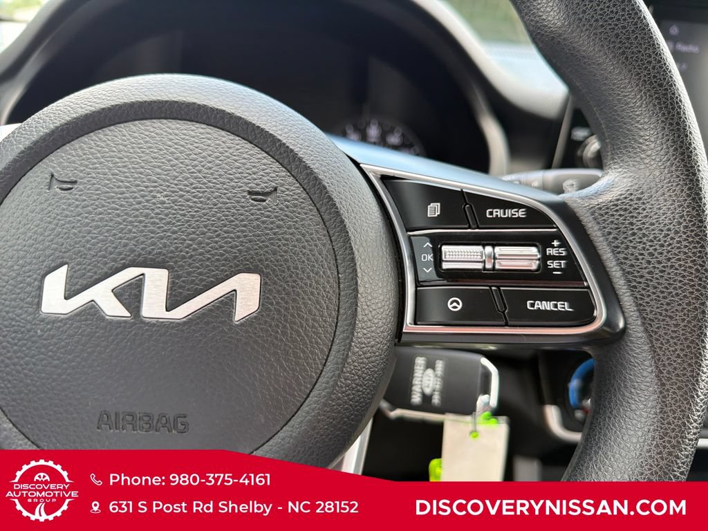 Used 2023 Kia Seltos LX AWD/4WD image 21