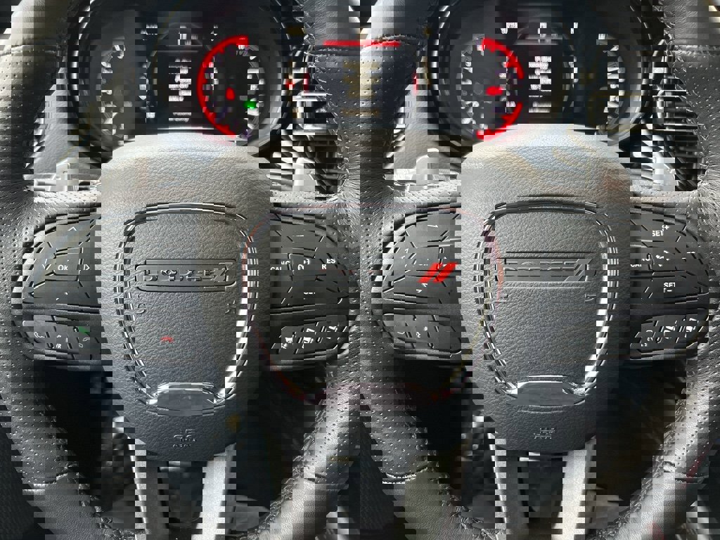 Used 2025 Dodge Durango GT image 26