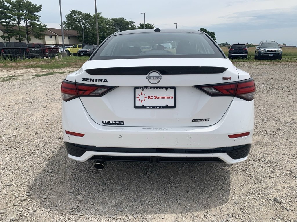 New 2025 Nissan Sentra SR w/ Midnight Edition image 6