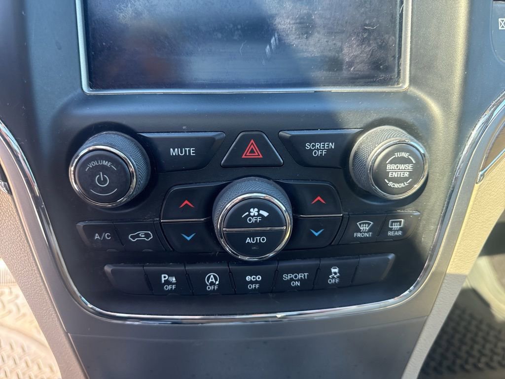 Used 2018 Jeep Grand Cherokee Limited w/ Luxury Group II image 10