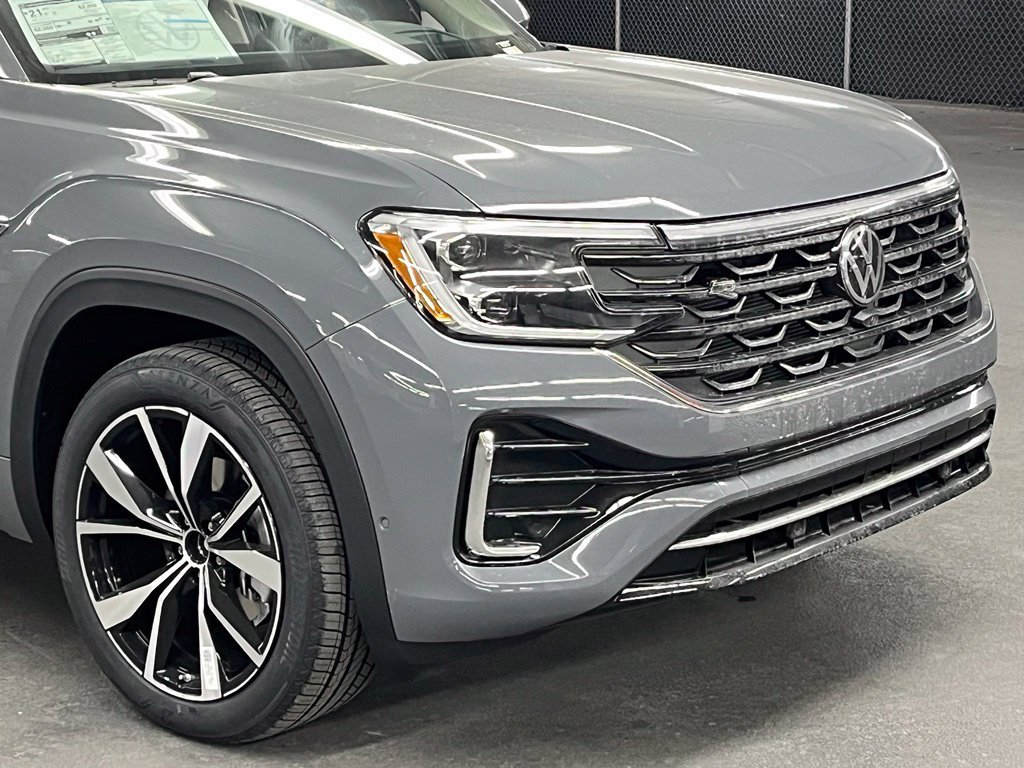 New 2026 Volkswagen Atlas Cross Sport SEL Premium R-Line AWD/4WD image 41