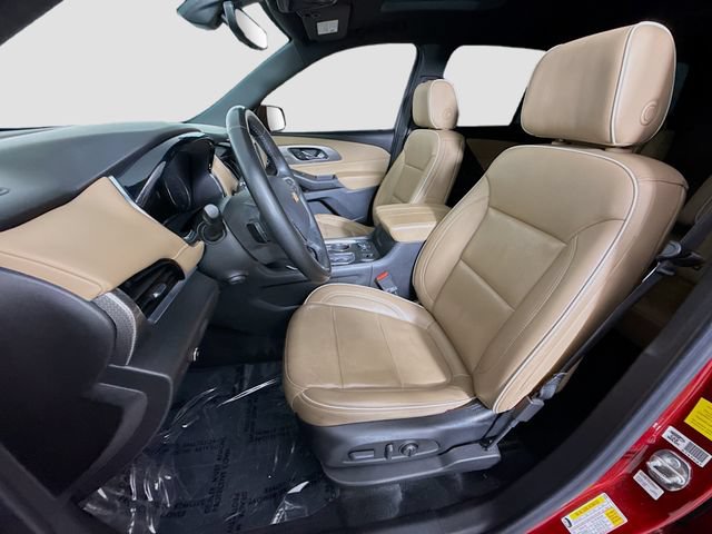 Used 2023 Chevrolet Traverse Premier AWD/4WD image 21
