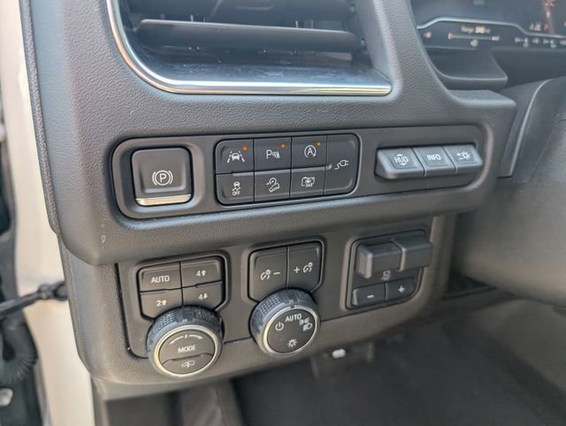 Used 2022 Chevrolet Tahoe High Country image 16