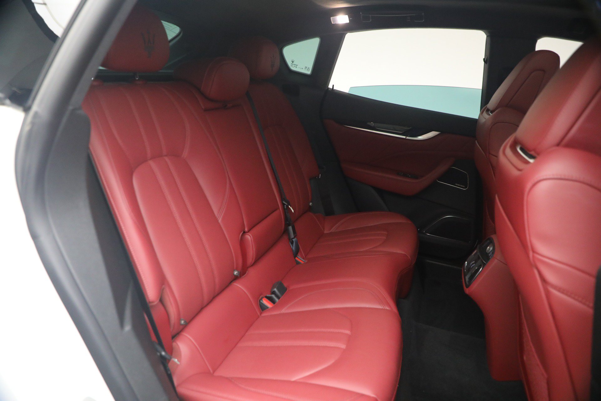 Certified 2023 Maserati Levante GT AWD/4WD image 20
