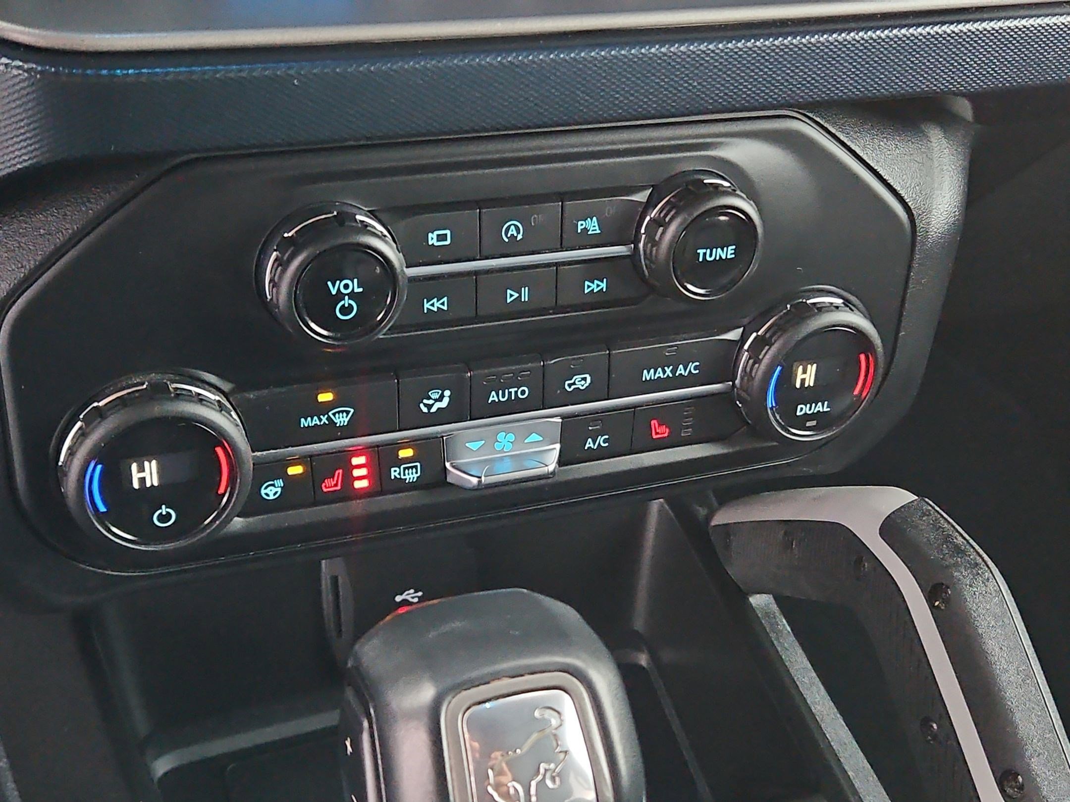 Used 2021 Ford Bronco First Edition image 28