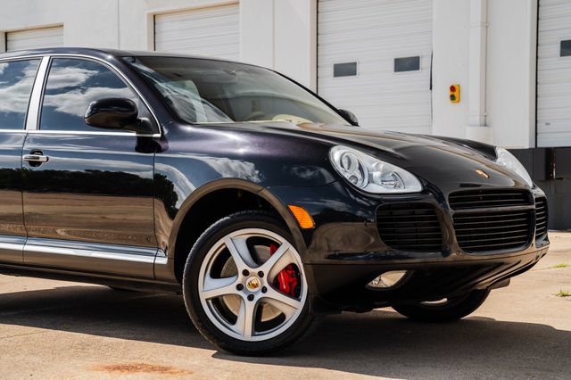 Used 2006 Porsche Cayenne Turbo S AWD/4WD image 32