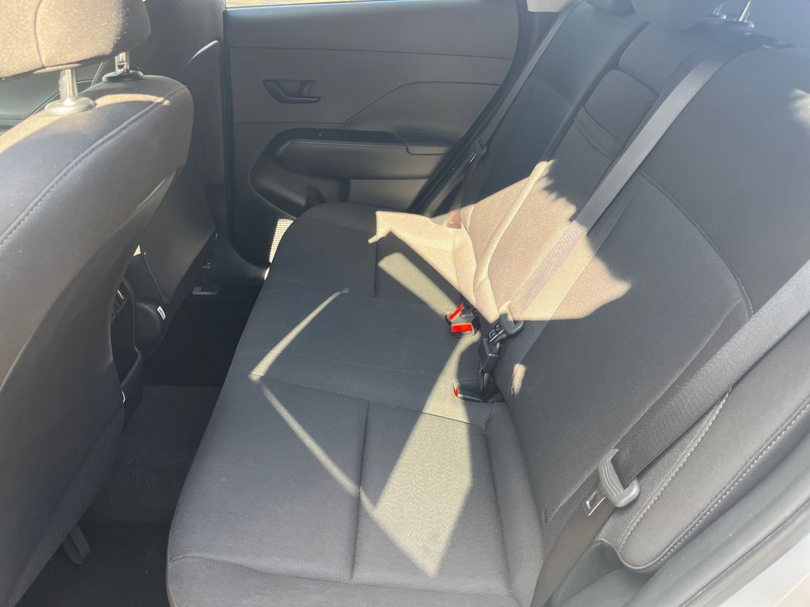 Used 2025 Hyundai Kona SEL image 22