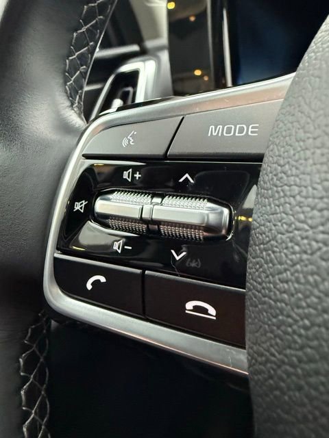 Used 2023 Kia Sorento SX image 38