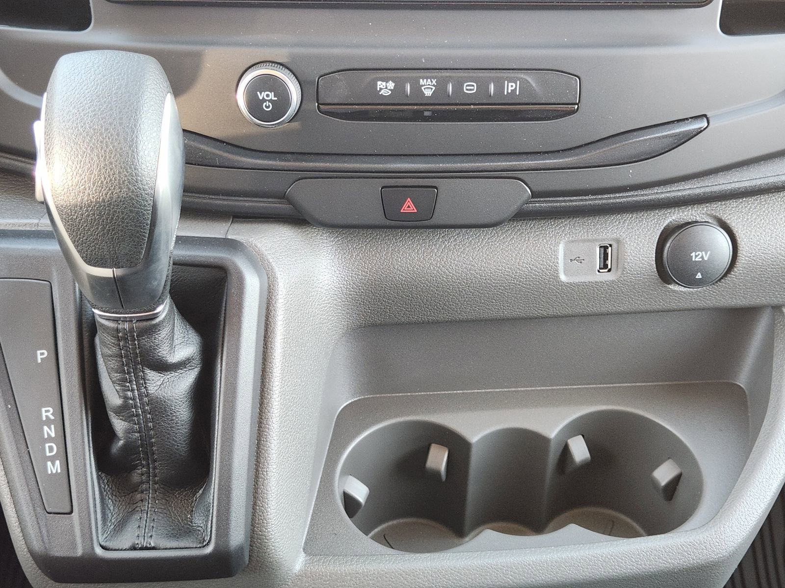 New 2026 Ford Transit 250 148 Medium Roof image 19