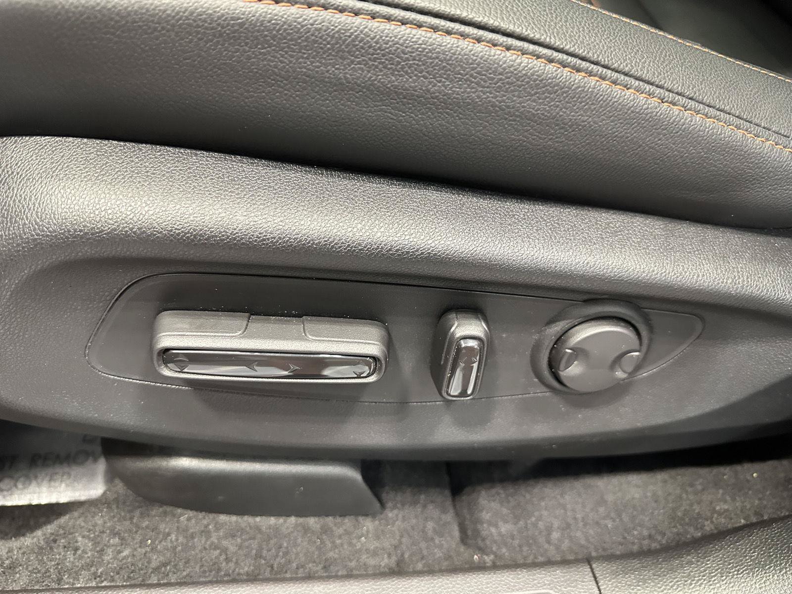 Certified 2025 Honda CR-V Sport Touring image 17