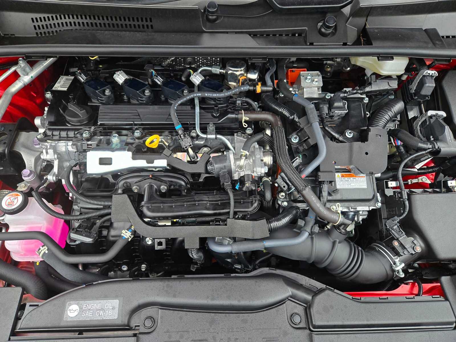 Certified 2025 Toyota Prius LE FWD image 23