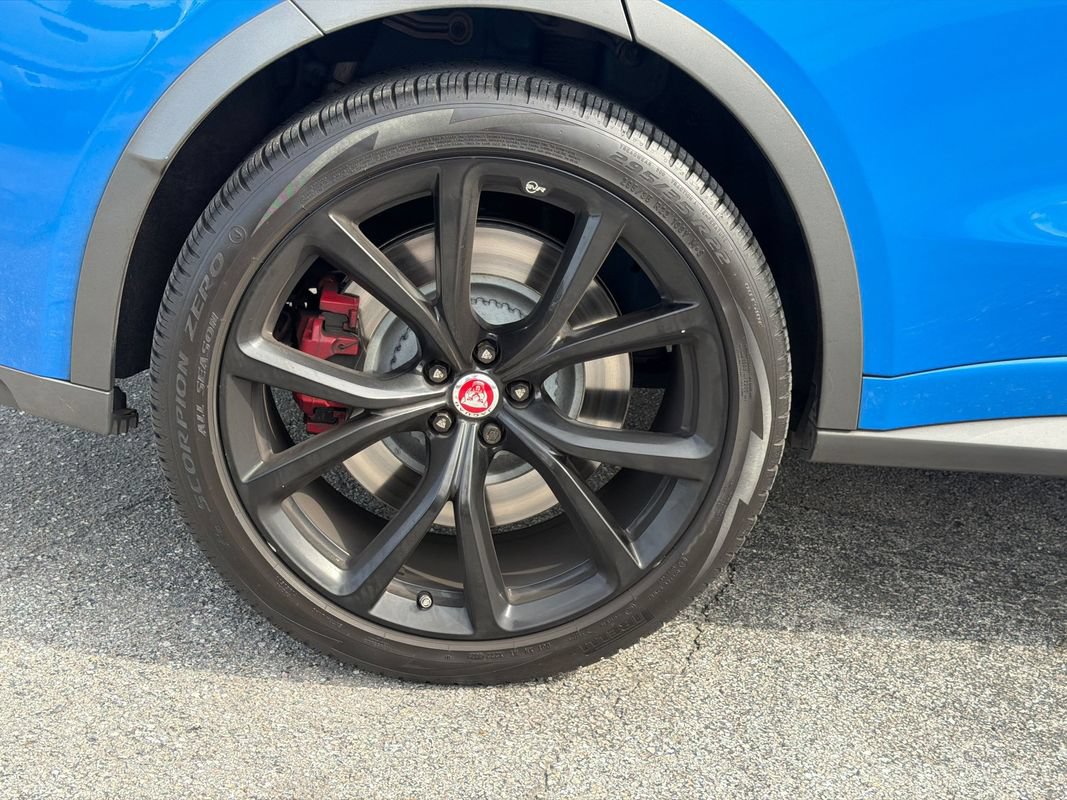 Used 2020 Jaguar F-PACE SVR AWD/4WD image 14