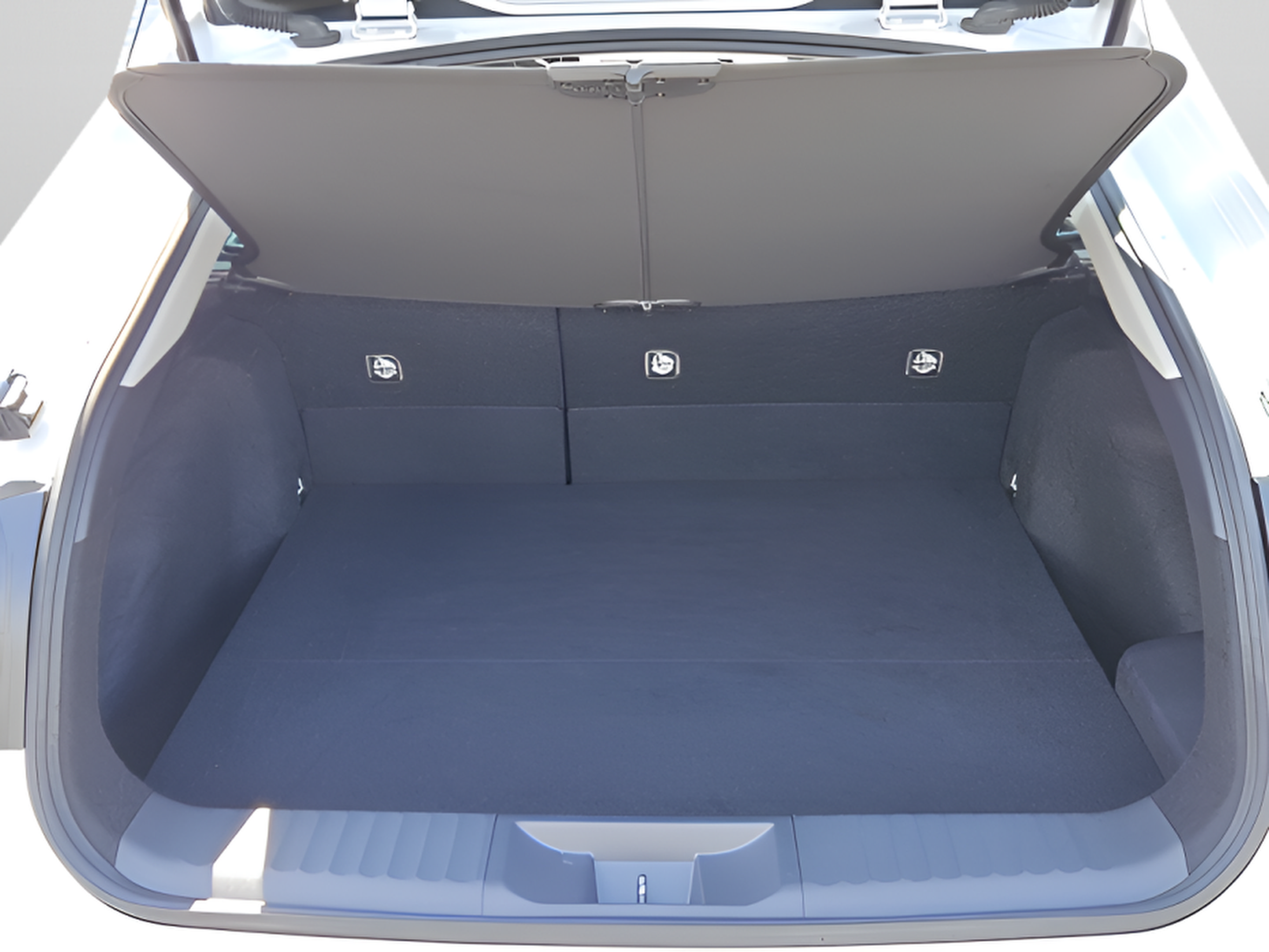 Used 2024 Toyota Prius XLE FWD image 25