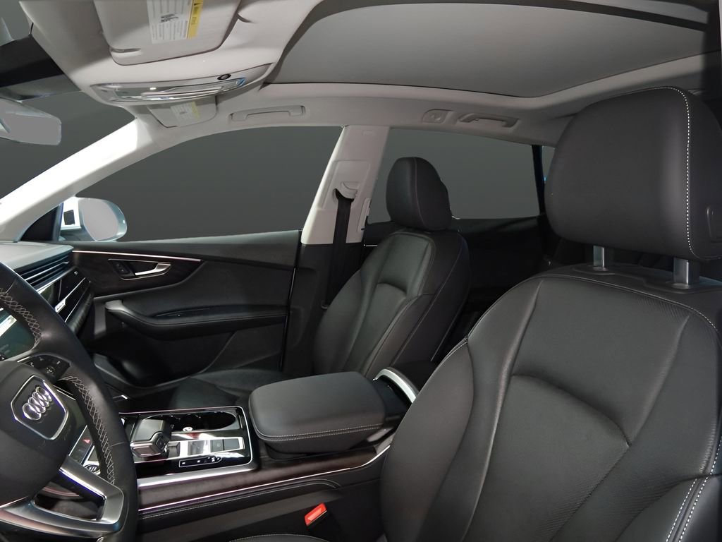 Used 2023 Audi Q8 Premium Plus image 18