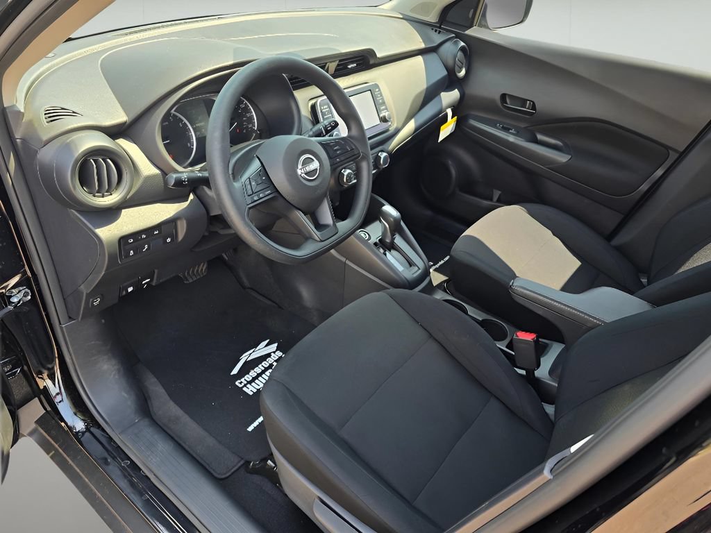 Used 2025 Nissan Kicks Play S w/ Interior Electronics Package FWD image 24