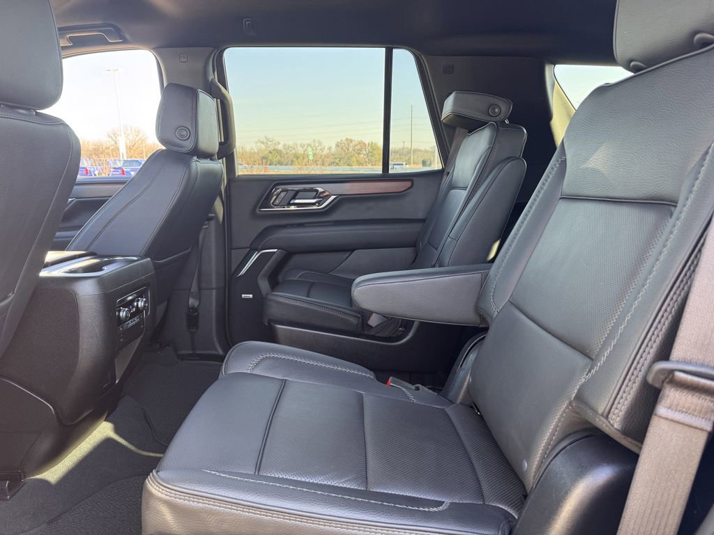 Used 2025 GMC Yukon Denali image 27