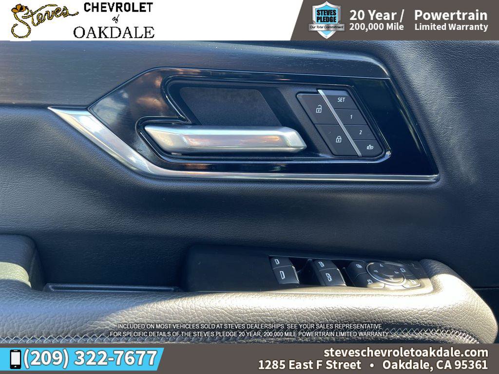 Certified 2025 GMC Yukon XL Denali AWD/4WD image 26