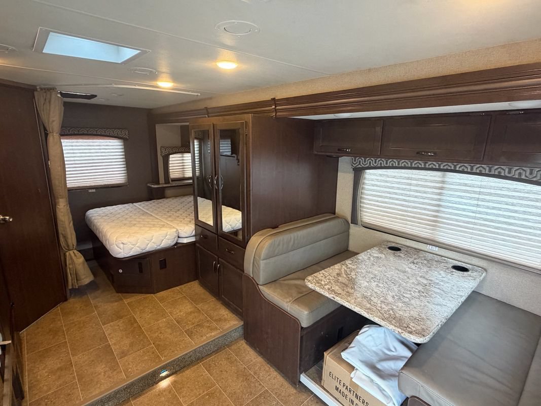 Used 2018 Ford E-350 and Econoline 350 Super Duty w/ Motorhome Prep Package RWD image 15