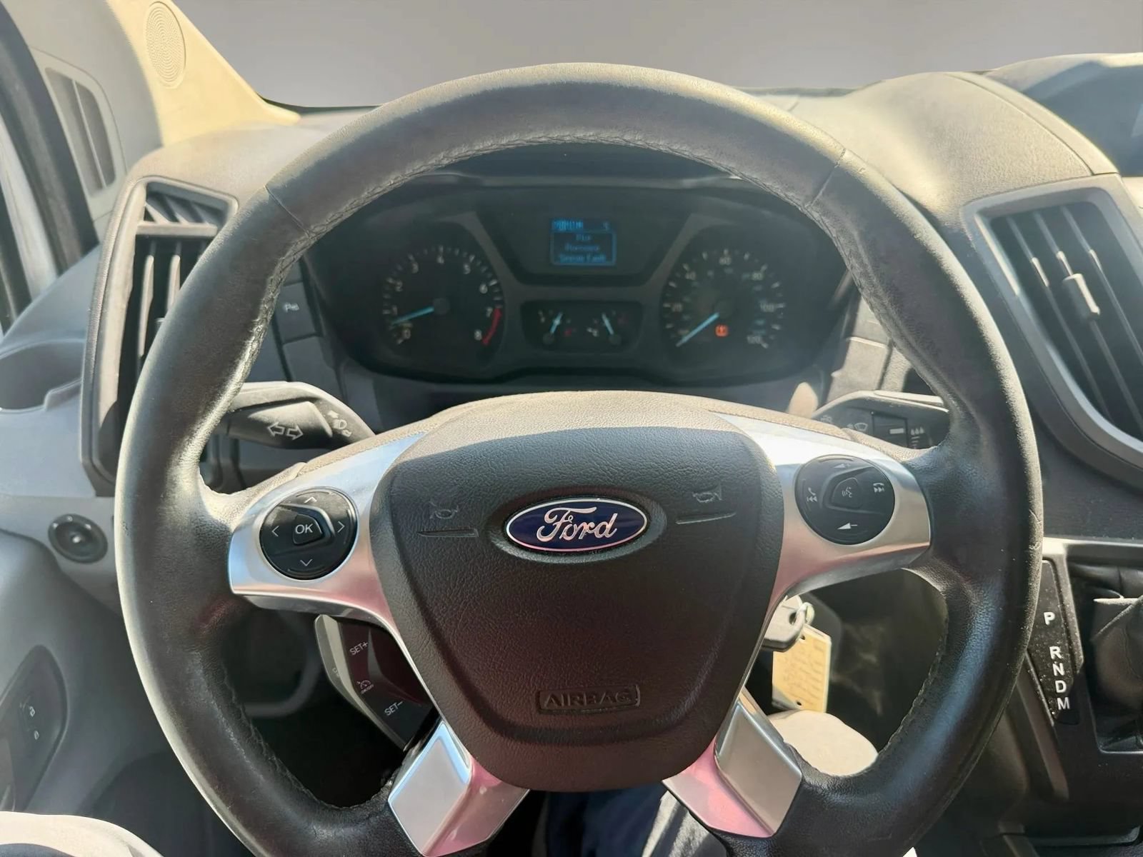 Used 2016 Ford Transit 150 XL RWD image 30