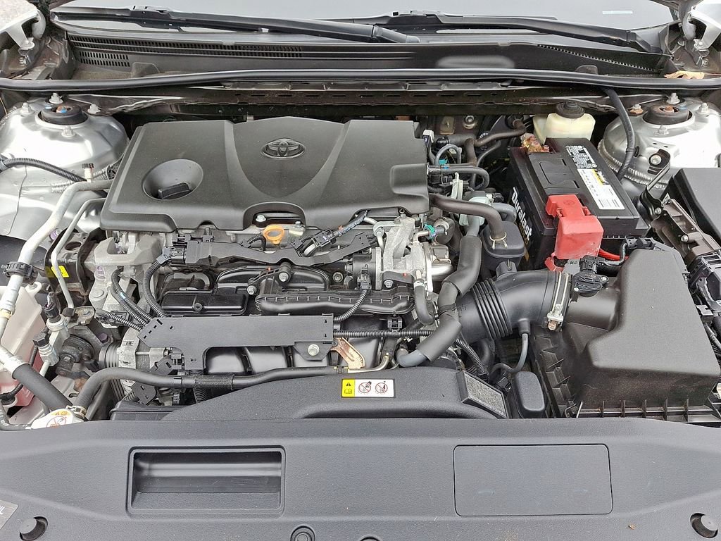 Used 2018 Toyota Camry XSE FWD image 28