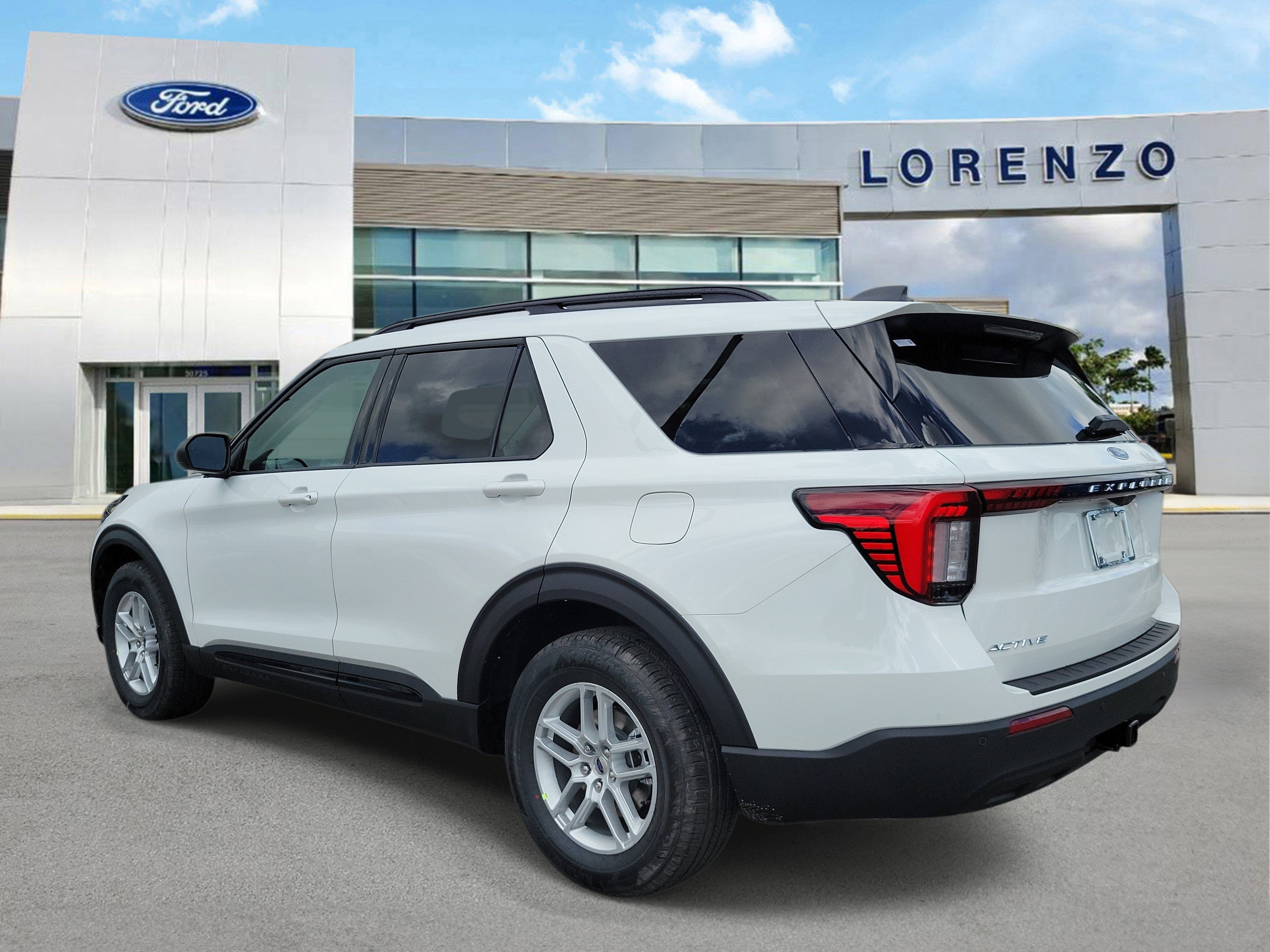 New 2026 Ford Explorer Active RWD image 6