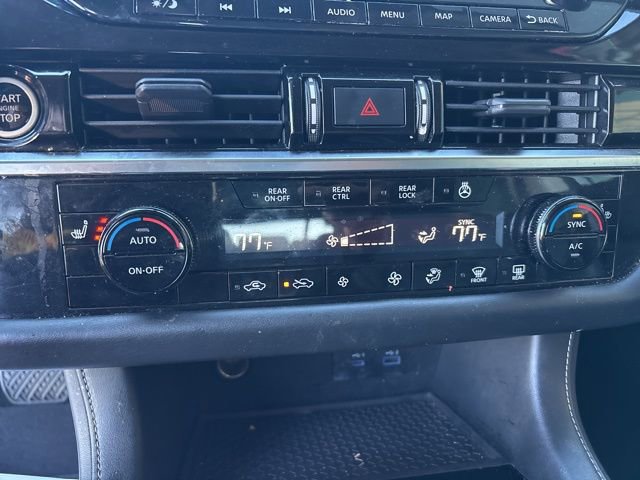 Used 2022 Nissan Pathfinder SL image 16