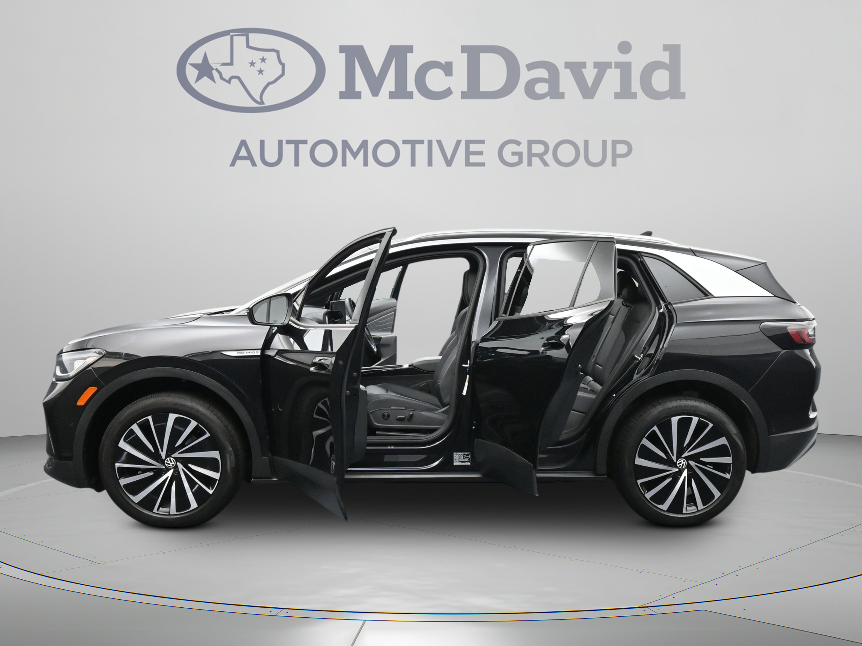 Used 2023 Volkswagen ID.4 Pro S Plus AWD/4WD image 41