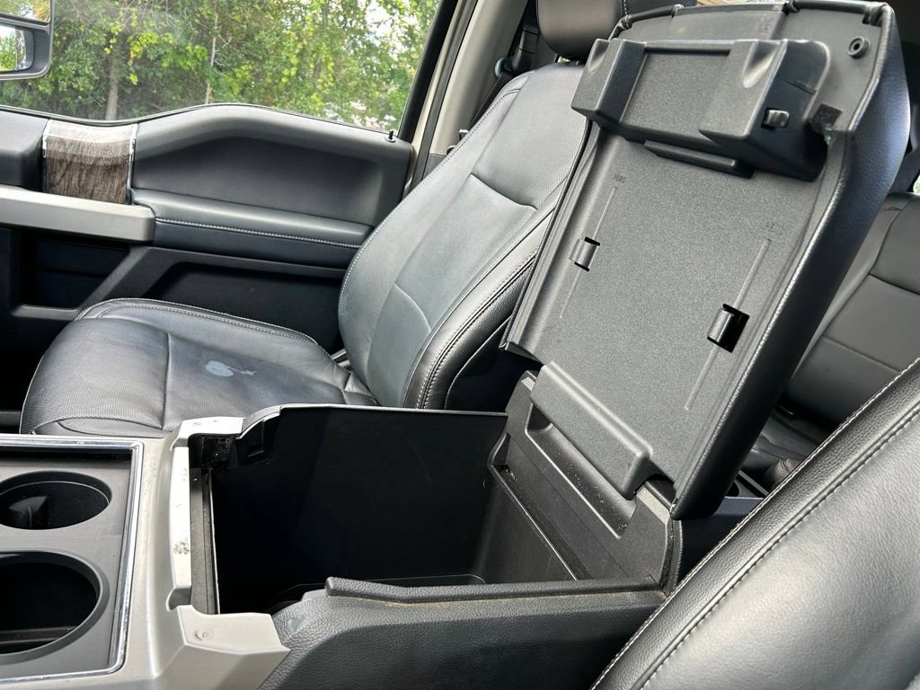 Used 2017 Ford F350 Lariat w/ Lariat Ultimate Package AWD/4WD image 38