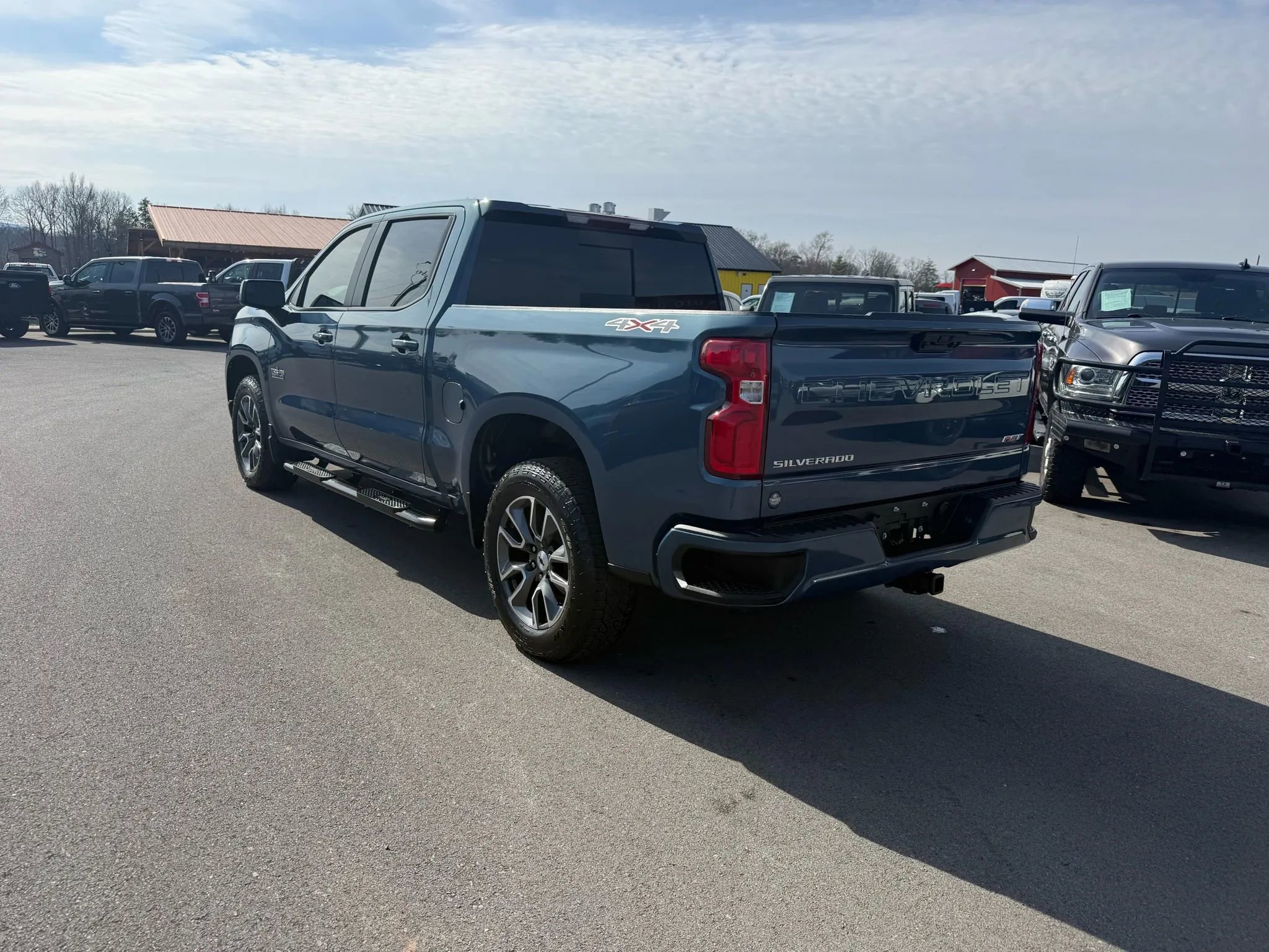 Used 2024 Chevrolet Silverado 1500 RST w/ Convenience Package II image 3