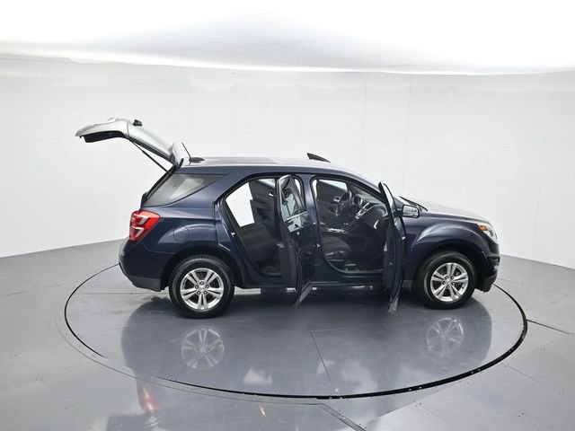 Used 2017 Chevrolet Equinox LS image 42