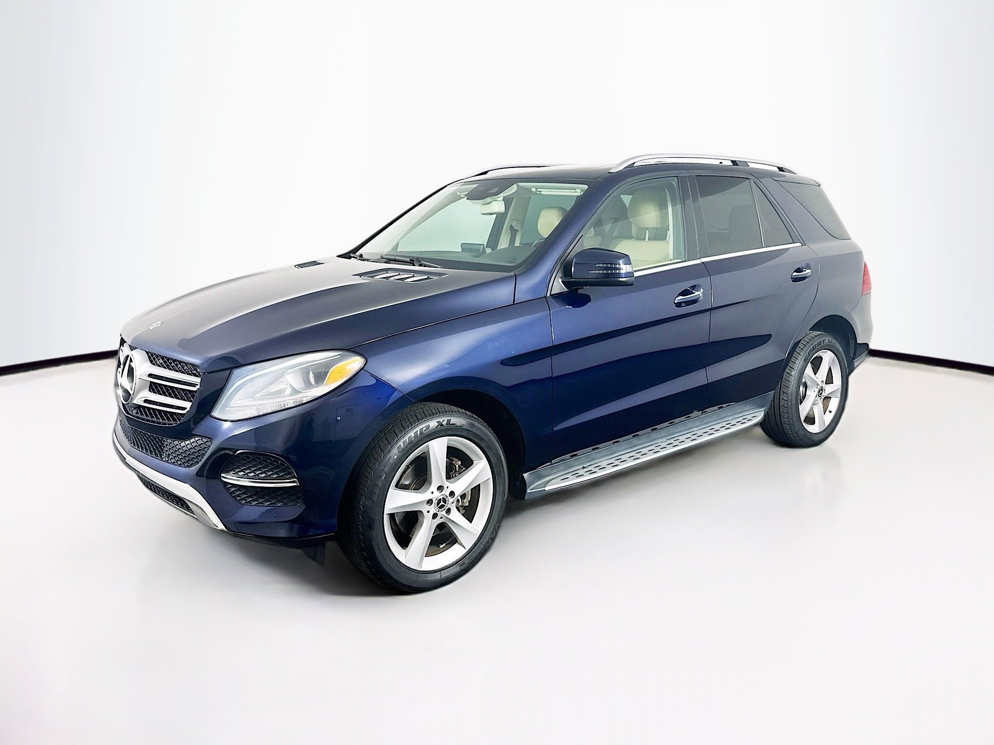 Used 2018 Mercedes-Benz GLE 350 image 3