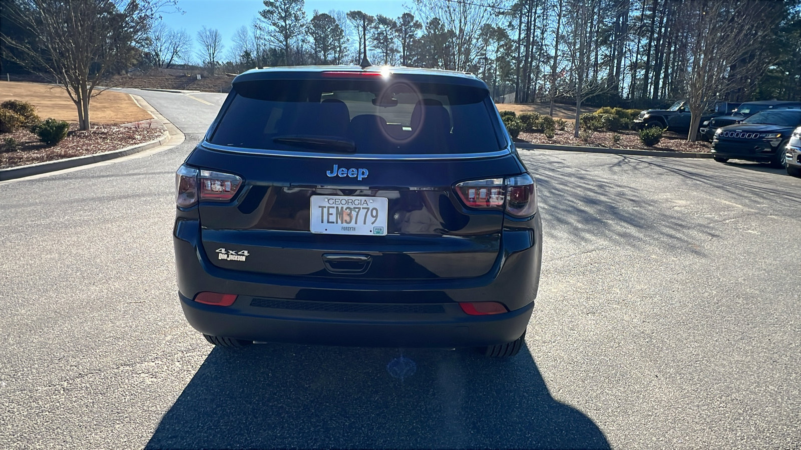 Certified 2025 Jeep Compass Sport image 9