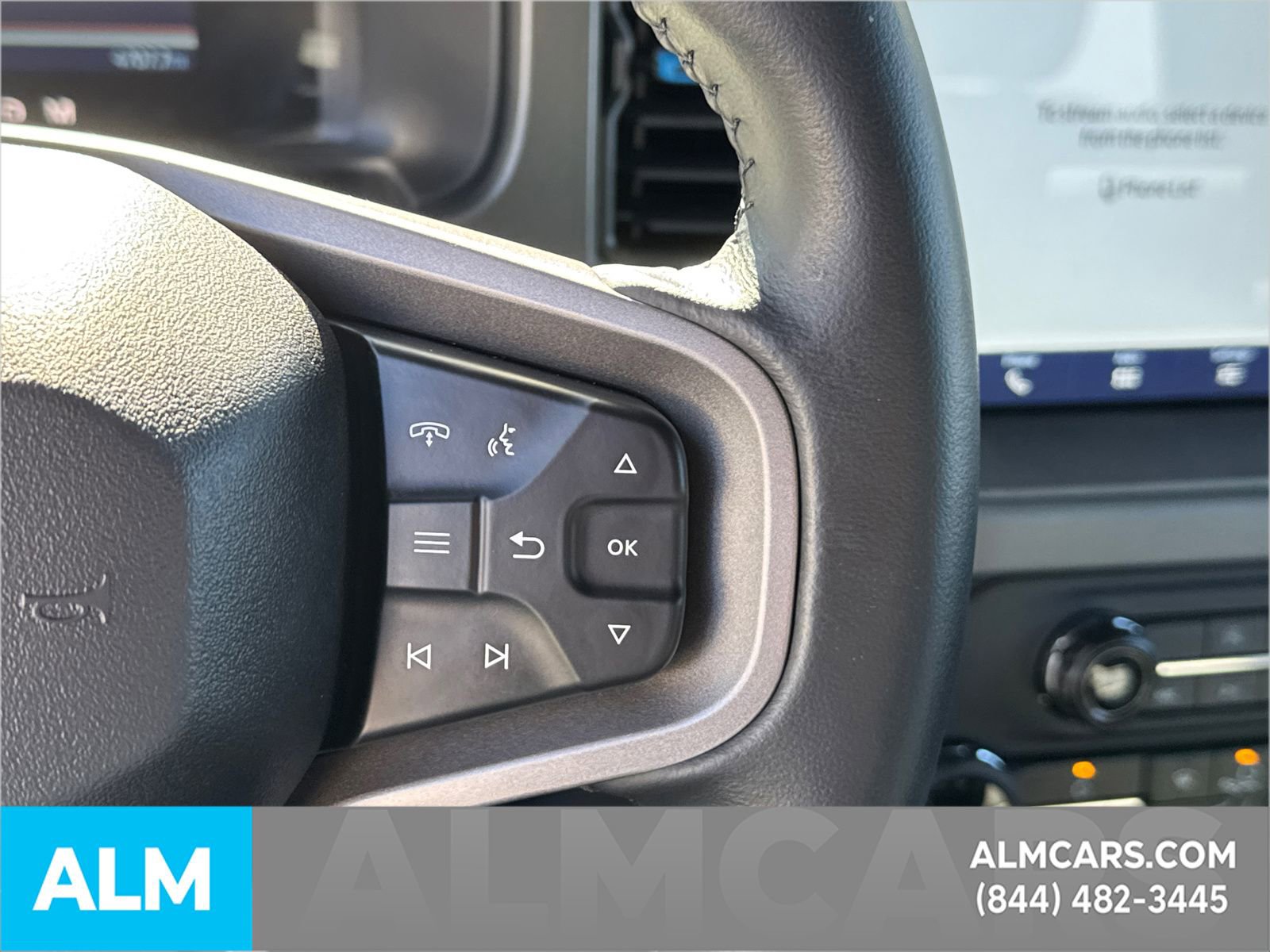 Used 2024 Ford Bronco Black Diamond image 25