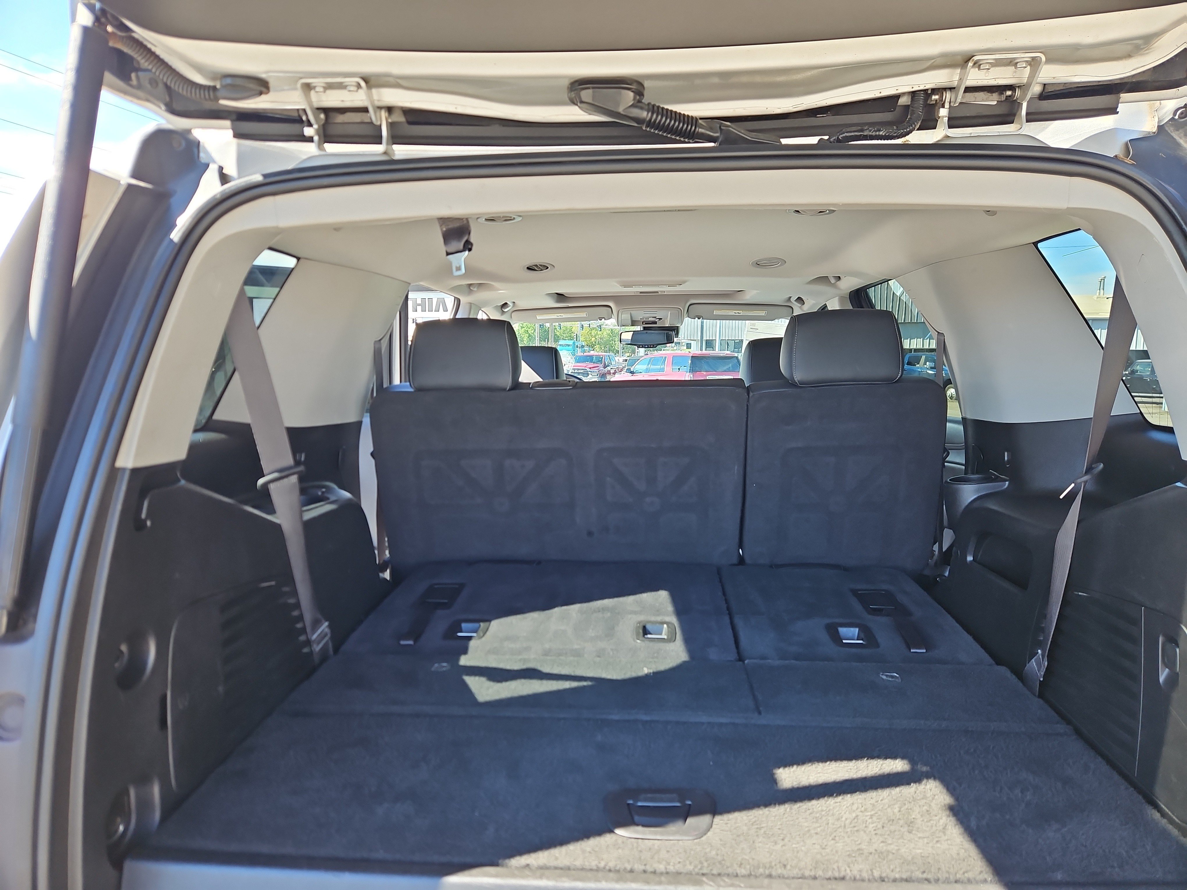 Used 2020 Chevrolet Tahoe LT AWD/4WD image 11