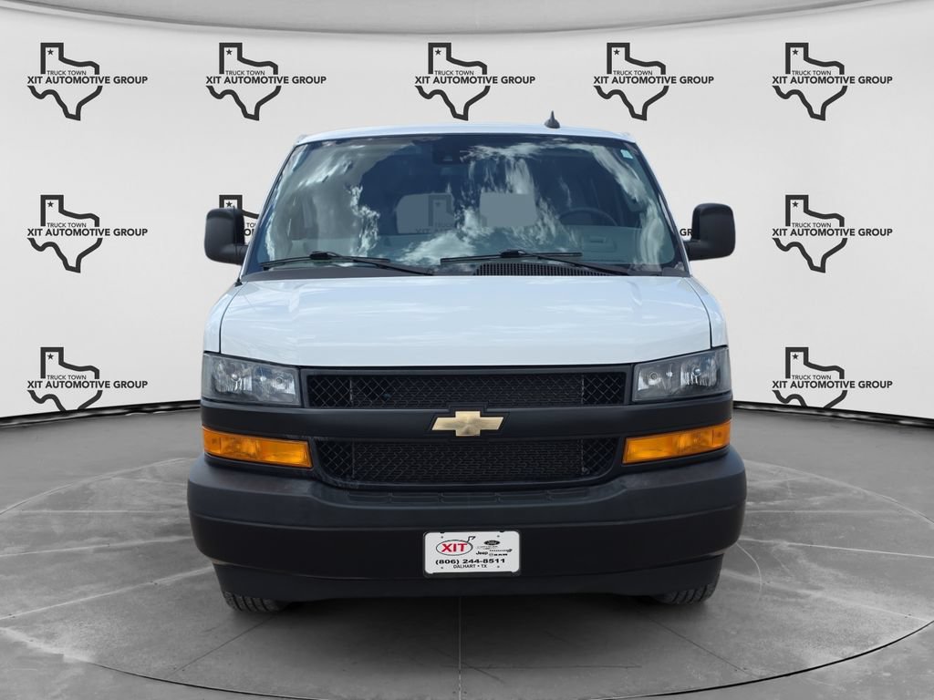 Used 2025 Chevrolet Express 3500 LS RWD image 8