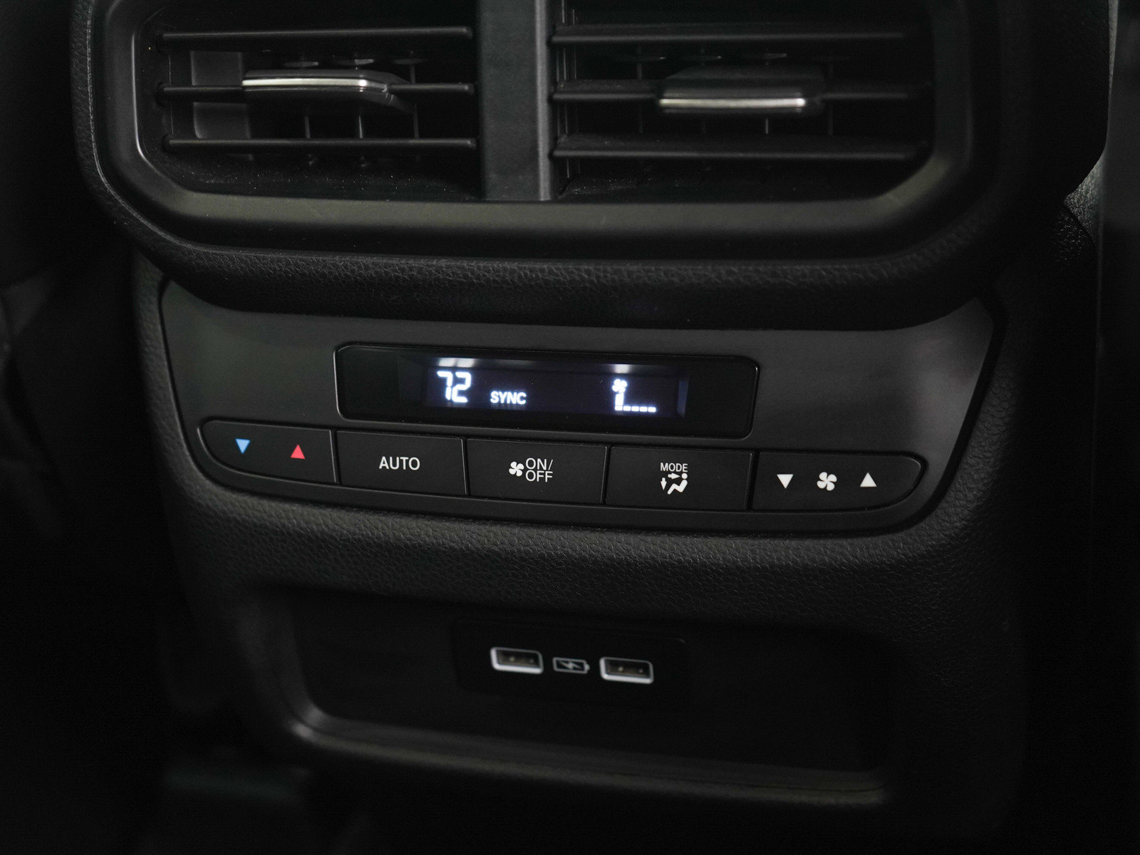 Used 2023 Honda Pilot EX-L image 17