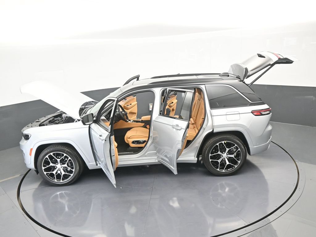 New 2025 Jeep Grand Cherokee Summit image 76