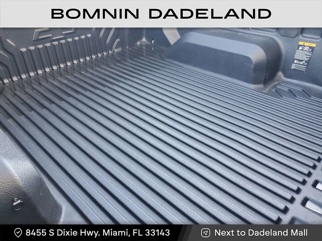 Used 2025 Chevrolet Silverado 1500 RST w/ Z71 Off-Road Package image 4