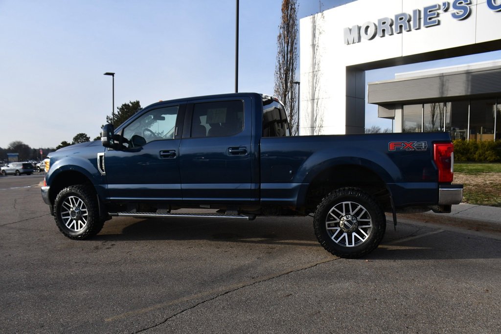 Used 2017 Ford F350 Lariat image 3