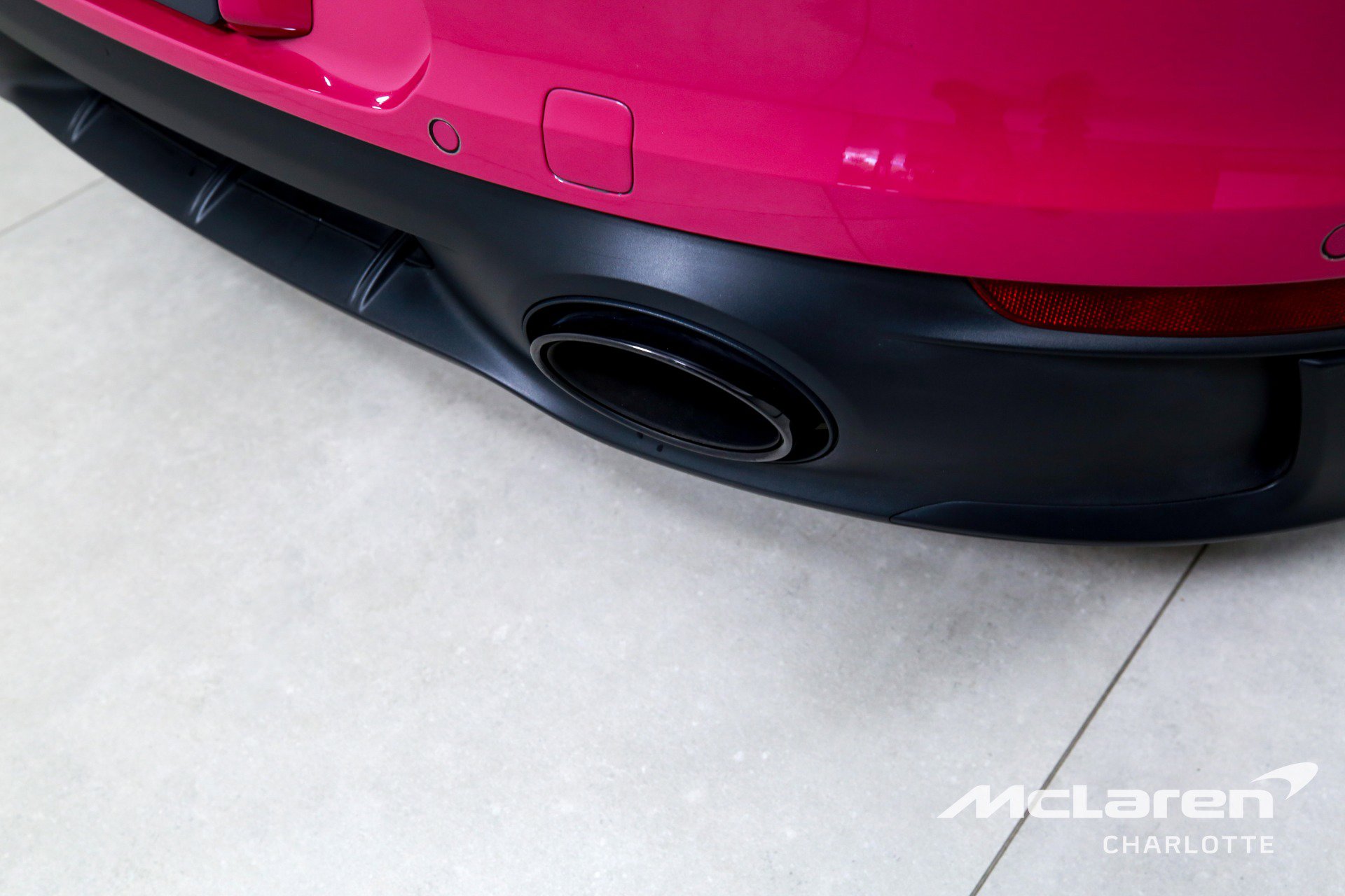 Used 2024 Porsche 911 Targa 4 GTS w/ Premium Package image 31