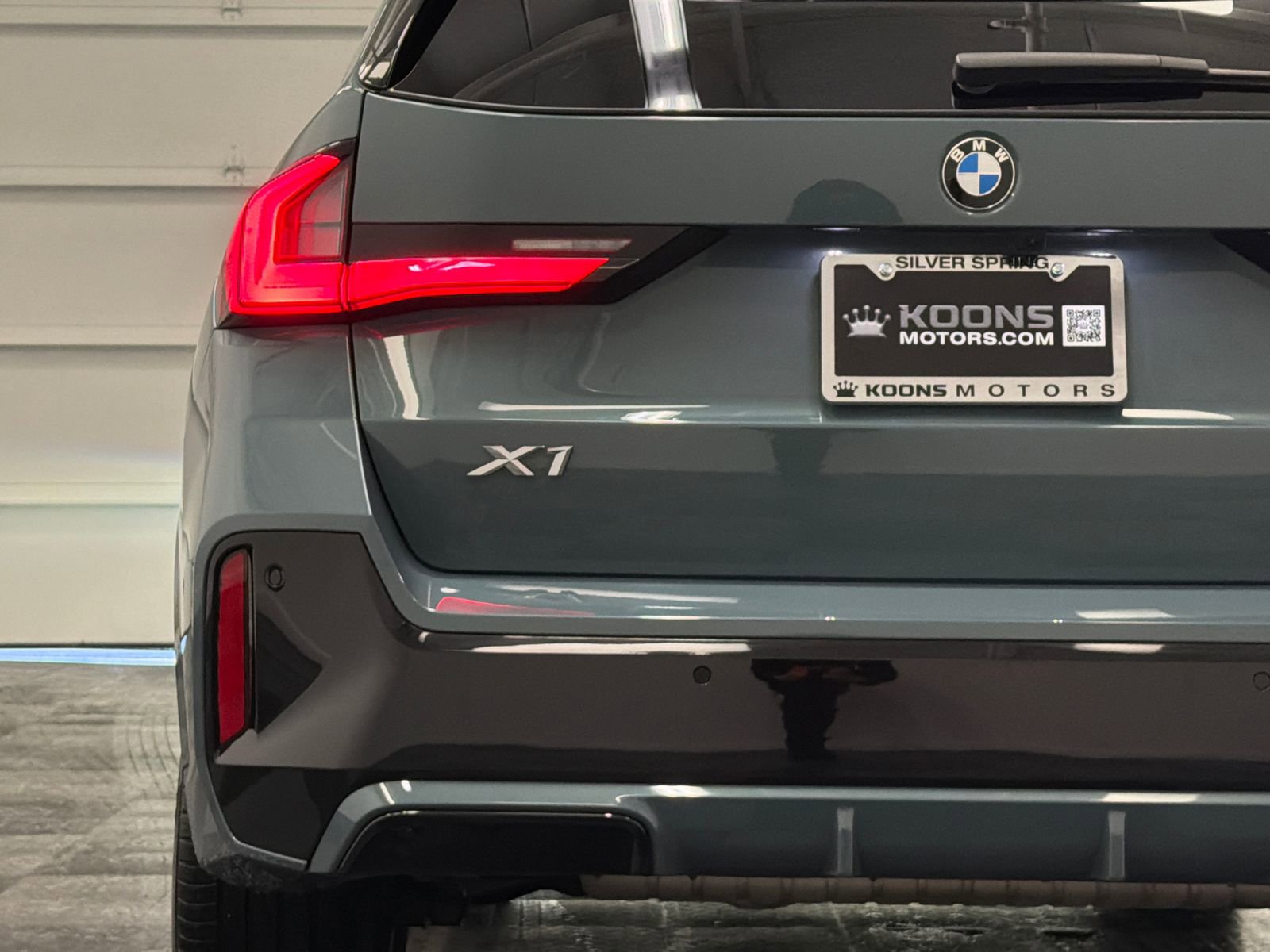 Used 2023 BMW X1 xDrive28i w/ Premium Package image 9