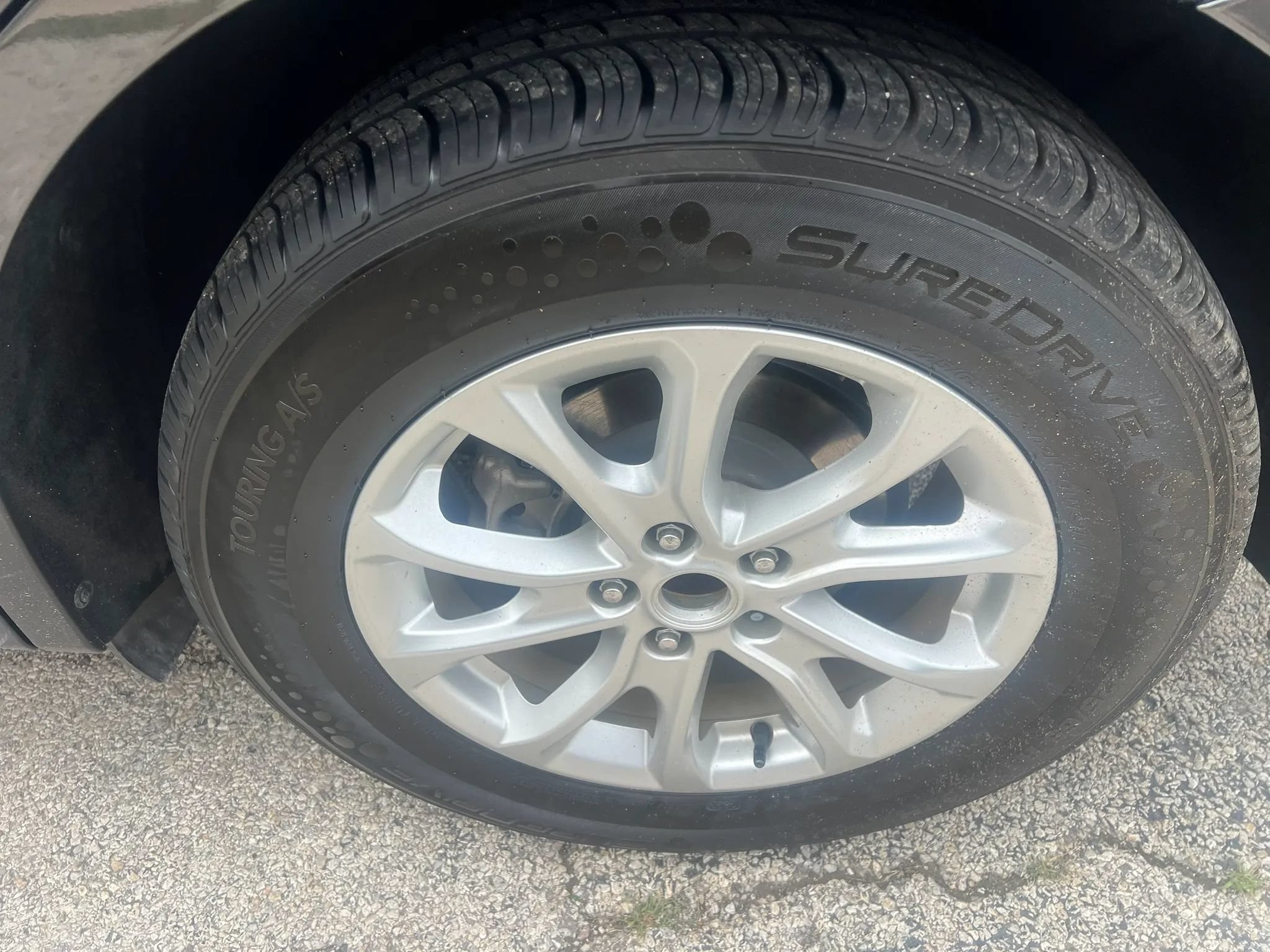 Used 2021 Chevrolet Equinox LT FWD image 11