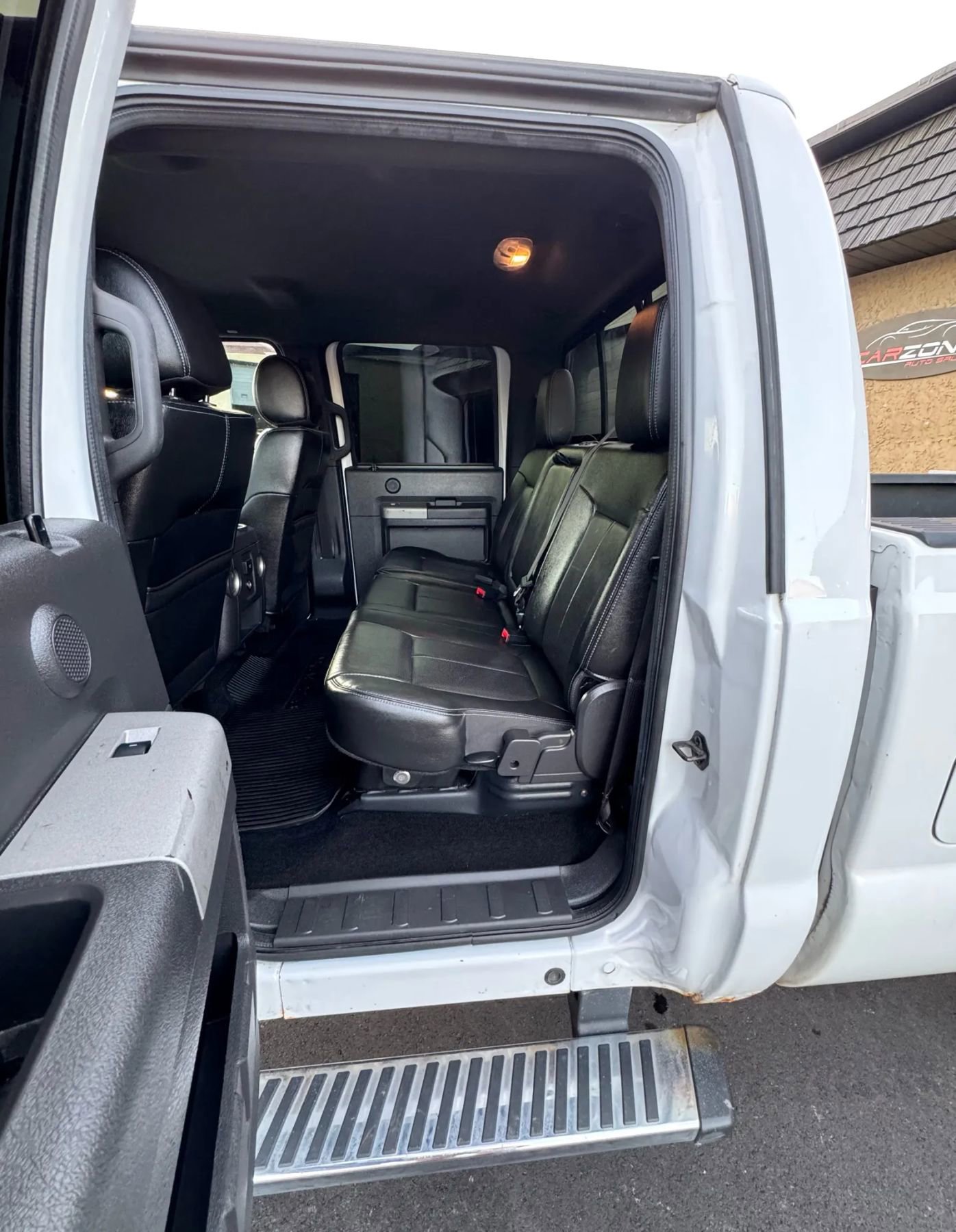 Used 2013 Ford F350 Lariat w/ Chrome Pkg image 21