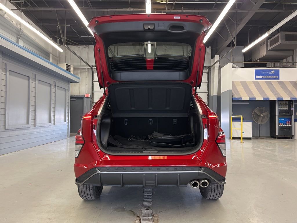 Used 2025 Hyundai Kona N Line image 11