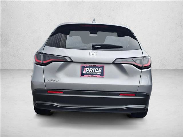 Used 2025 Honda HR-V LX image 4