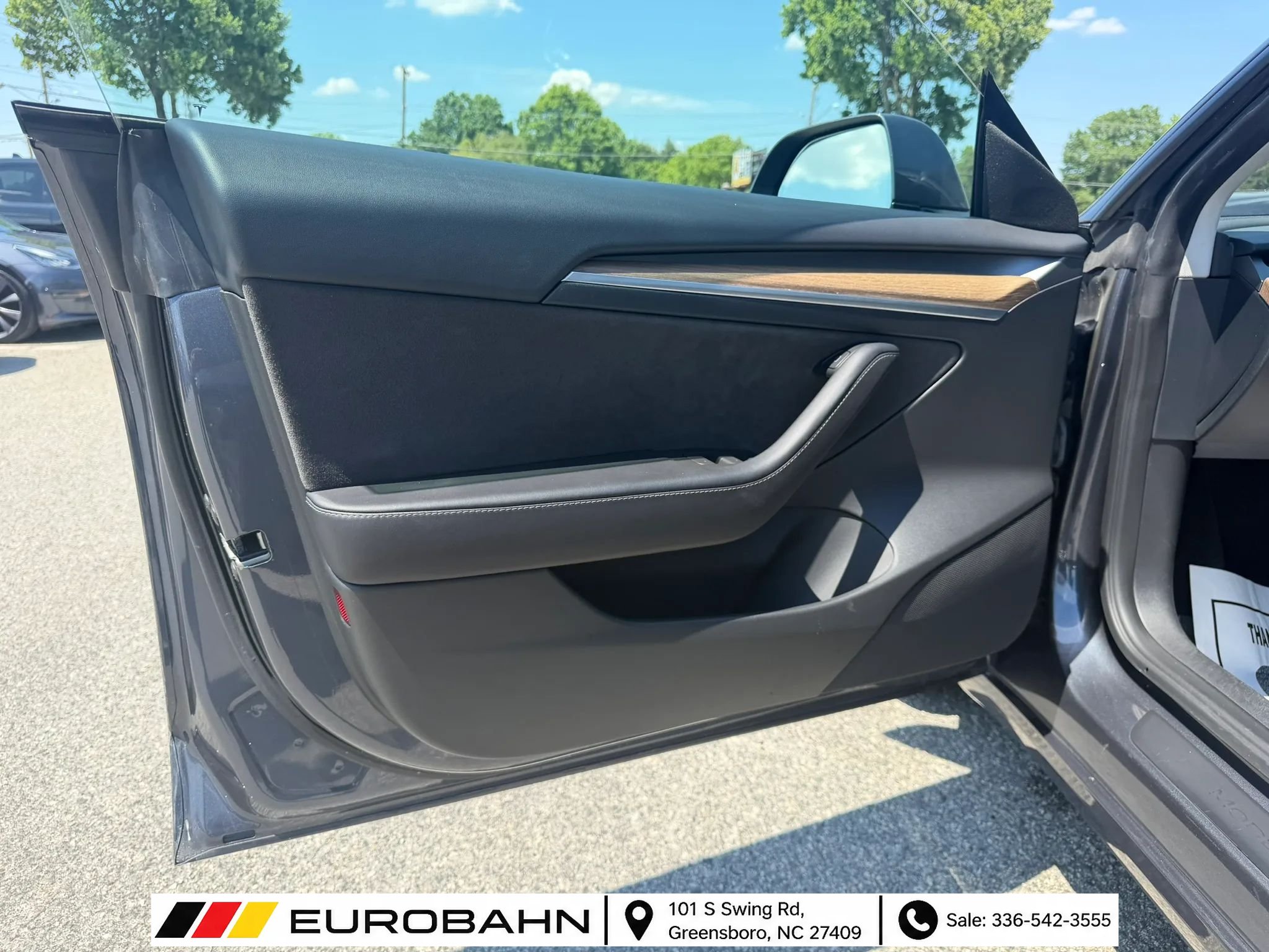 Used 2023 Tesla Model 3 Standard Range RWD image 9
